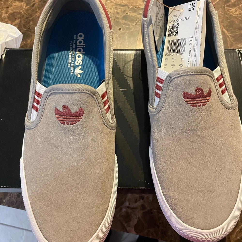Adidas Black Shoe Box with White Label